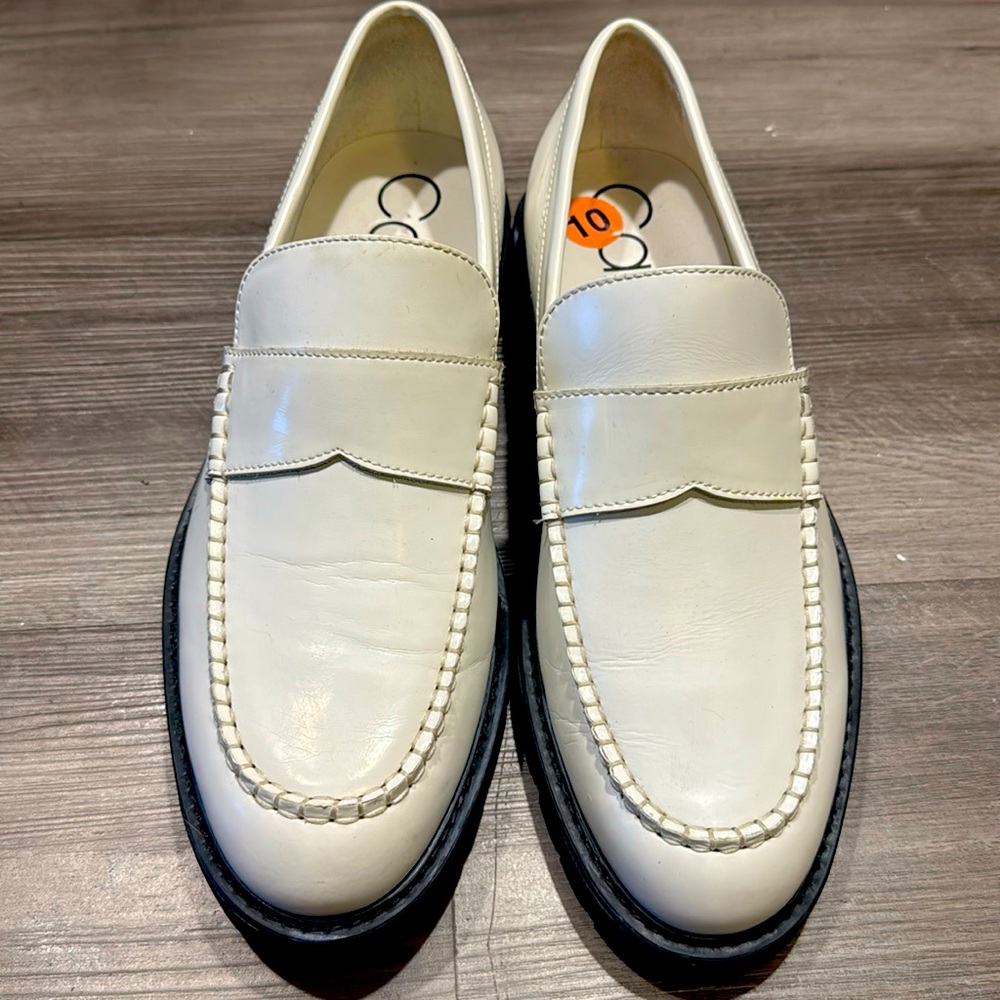 Size 10 Men’s Calvin Klein Fletcher Leather Loafer White